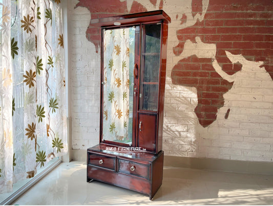 Victoria dressing table